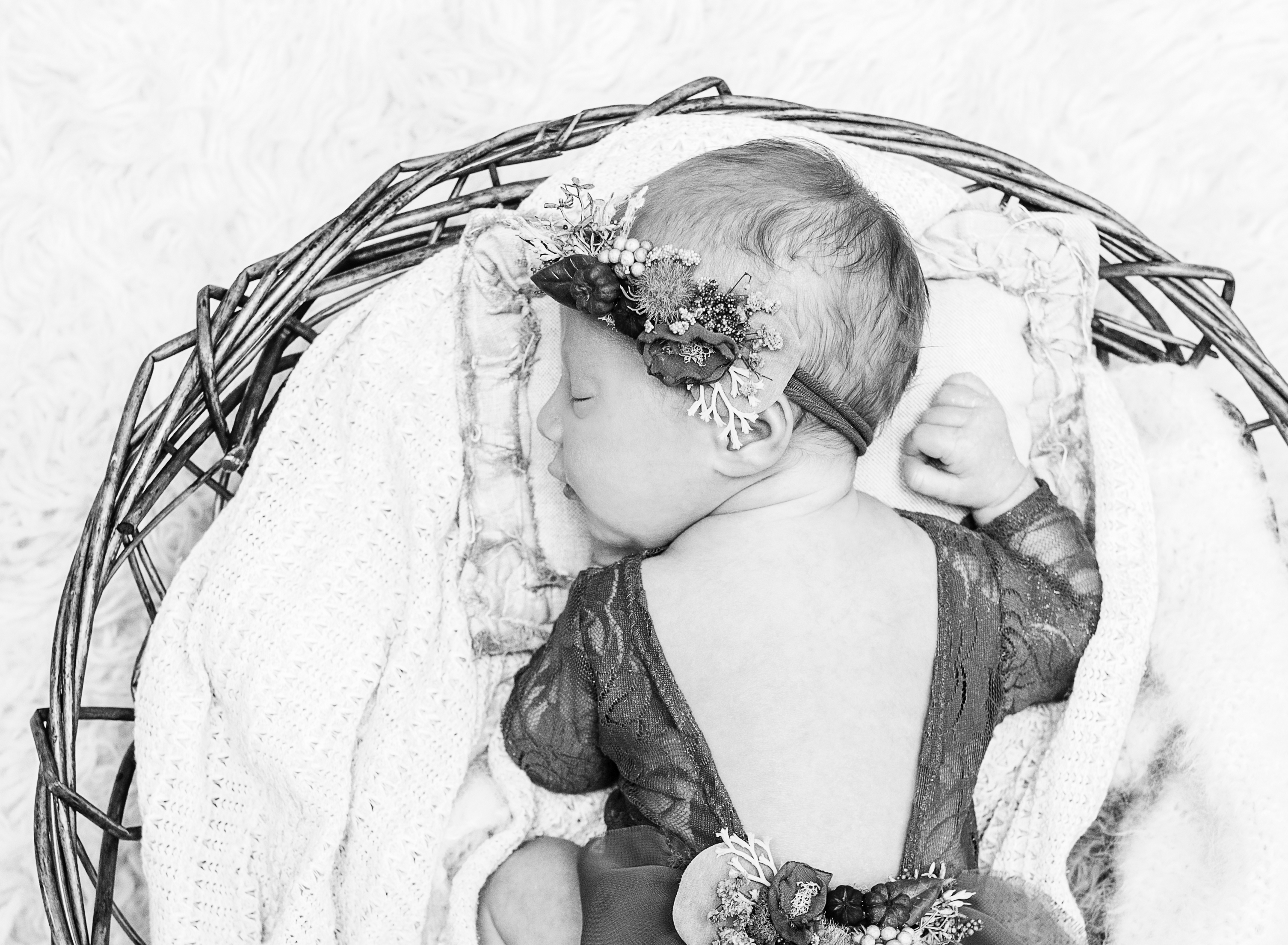 OMG!!! This family! This lifestyle newborn session was so PERFECT!